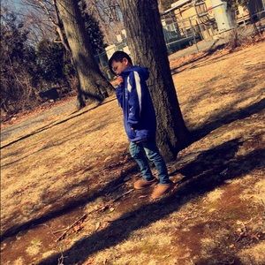 Meet your Posher, Charles